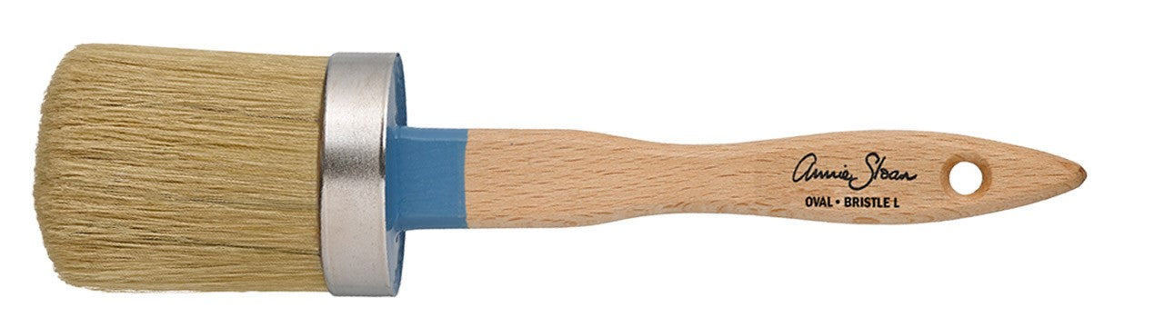 Chalk Paint® Natural Bristle Brush - Large Oval No.16 (26.5cm x 6.5cm)