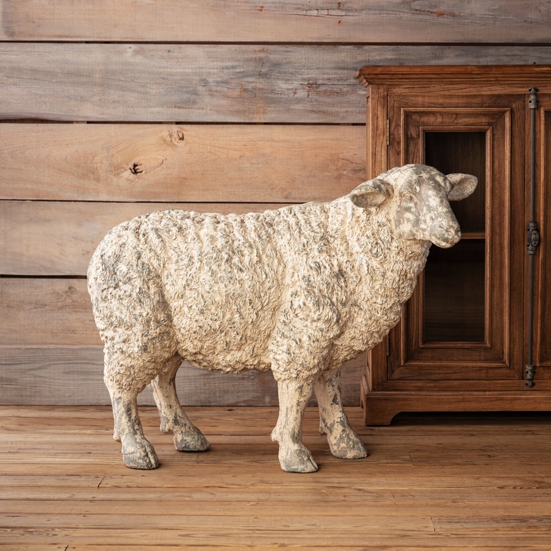 Grand Mouton Statue - (๐๐ข๐๐ค-๐๐ฉ ๐๐ง๐ฅ๐ฒ)