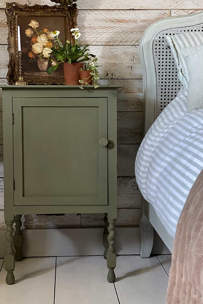 Olive - Annie Sloan Chalk Paint®