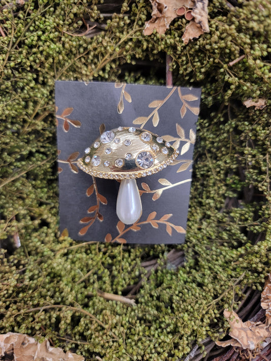 Mushroom Crystal & Pearl Brooch