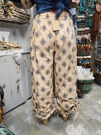 Starburst Peek a Boo Pant O/S - A Rare Bird