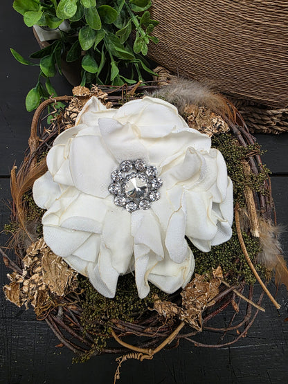 Fabric Hand-cut Floral Brooch - Distressed White