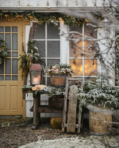 Jeanne D' Arc Living Magazine - 2025 Issue 8