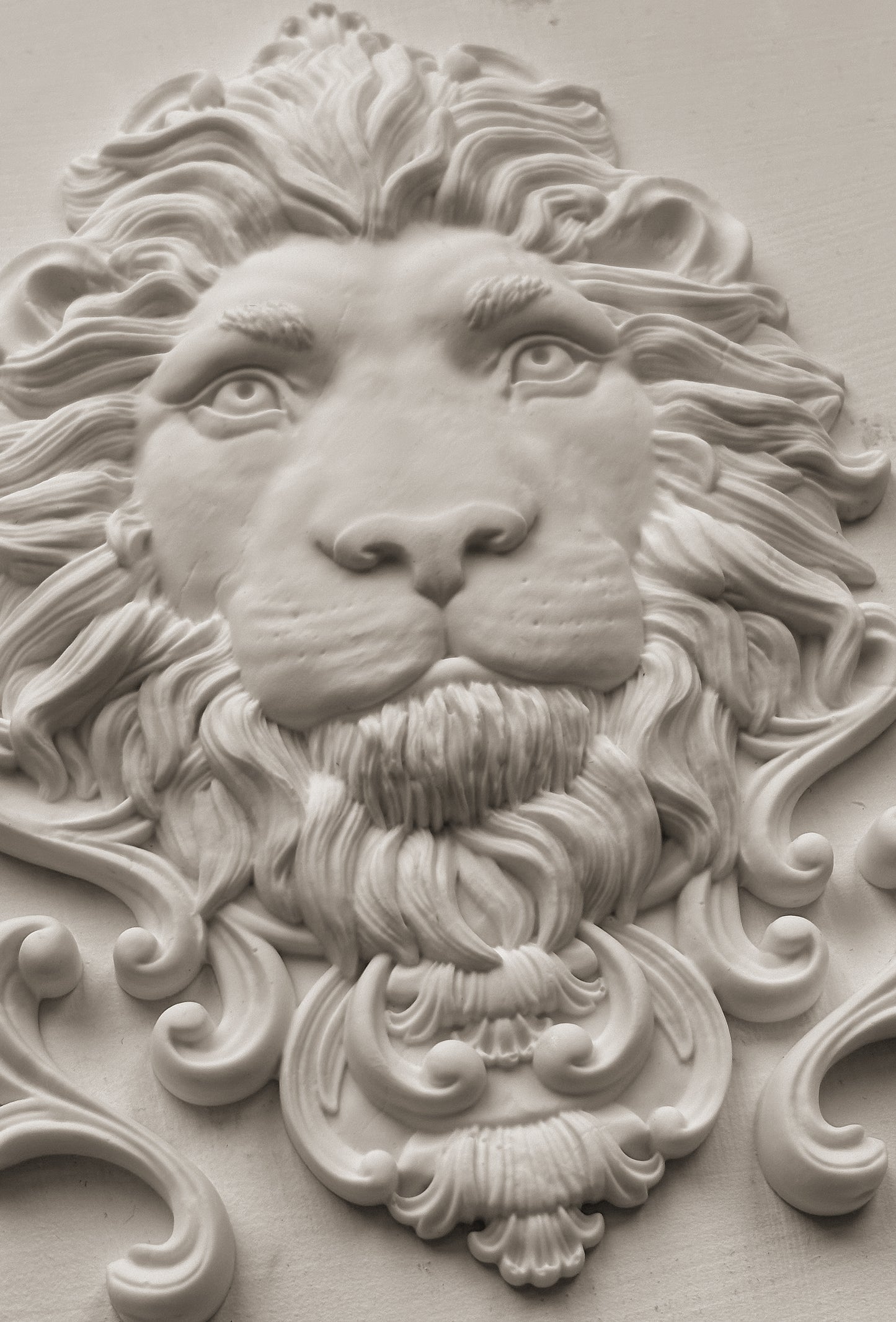 Leonidas - IOD Decor Mould