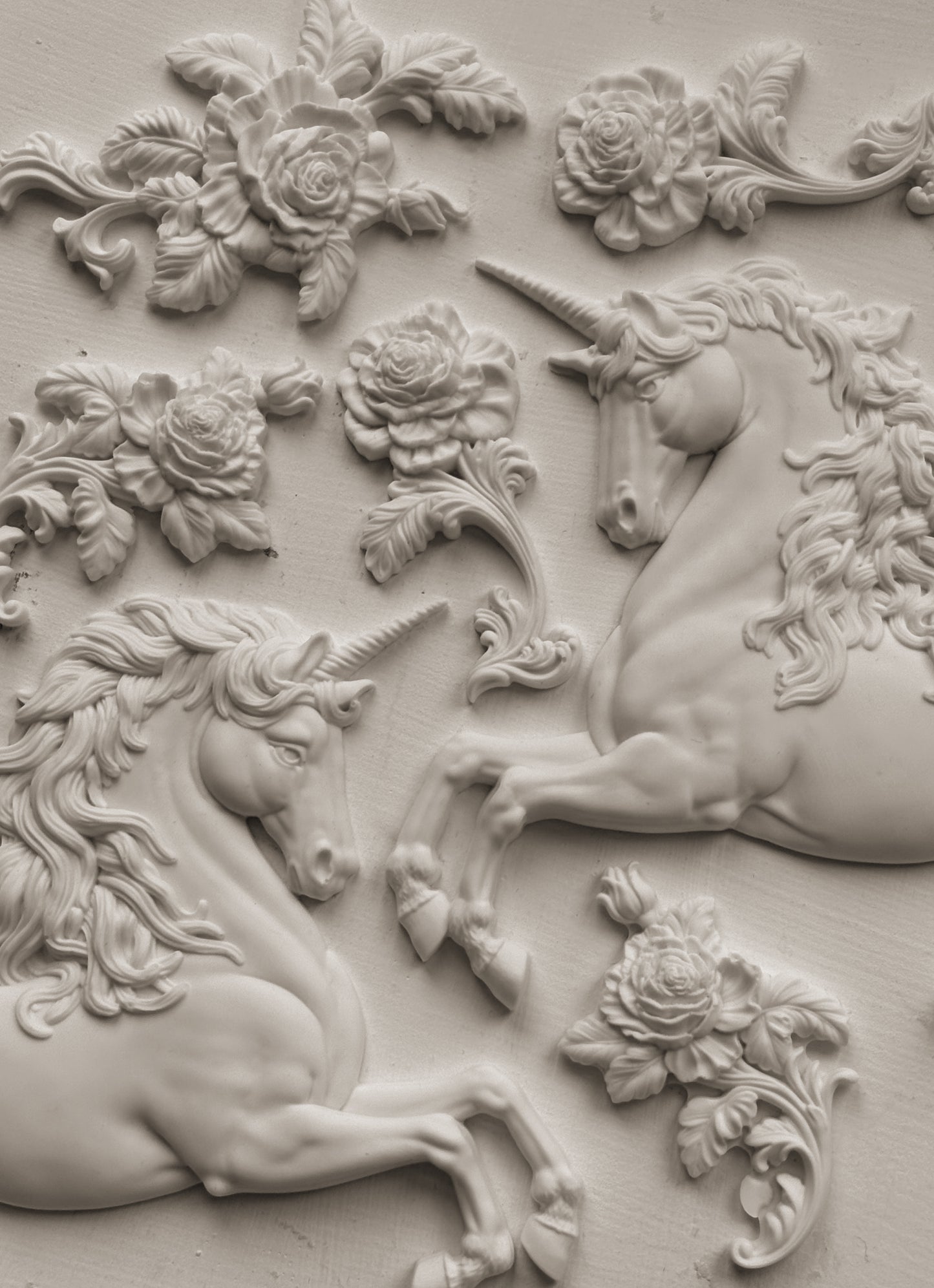 Unicorns - IOD Decor Mould