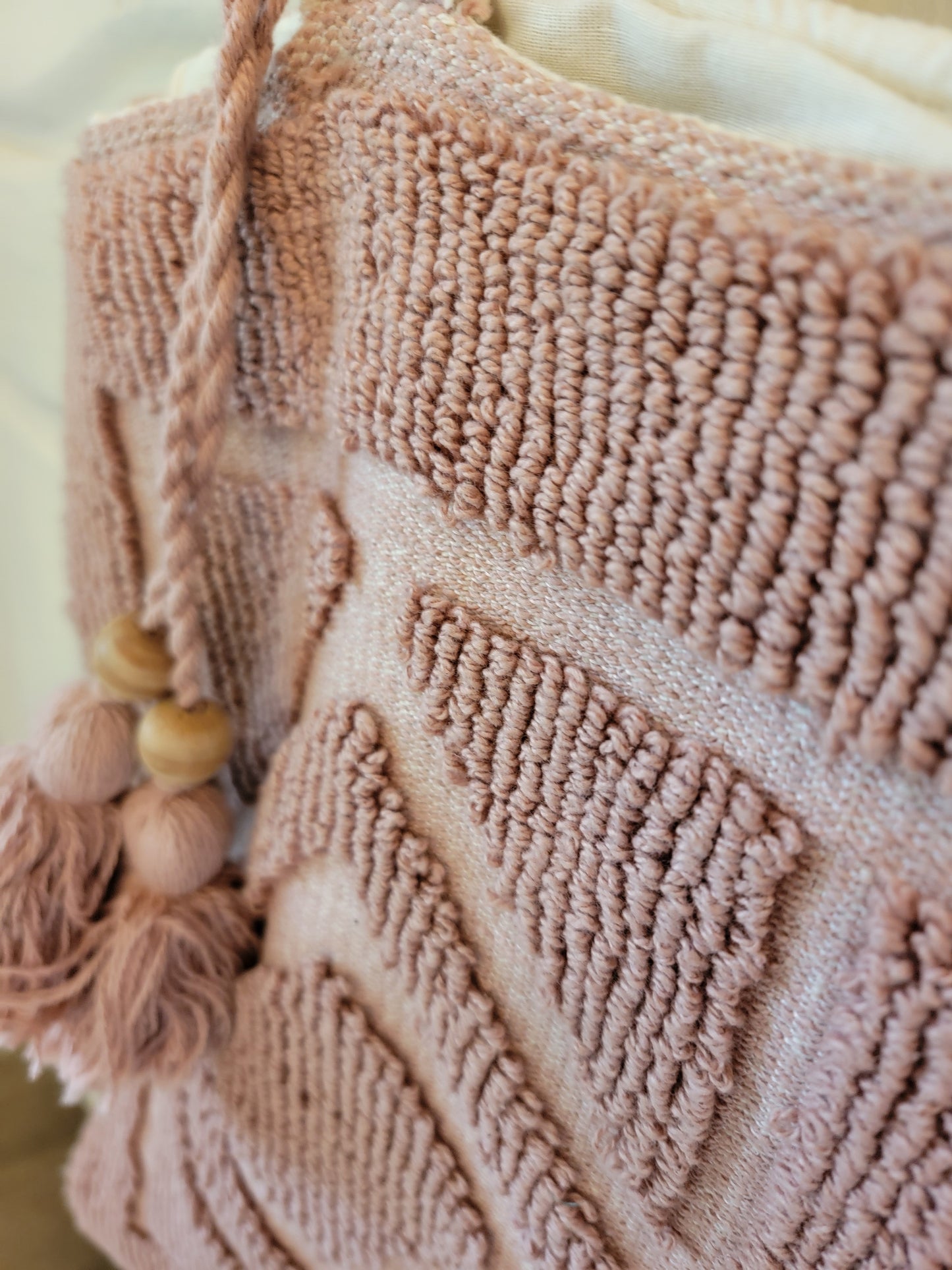 Cotton Chenille Knit Tote Bag w/ Tassels